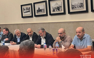 الديمقراطية تجول على الأسرى في القاهرة وتهنئ باستعادتهم الحرية